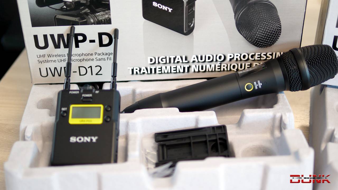 UHF Channels 25/36 Includes URX-P03 Receiver Sony UWP-D12 Integrated Digital Wireless Handheld Microphone Package 536 to 608MHz 